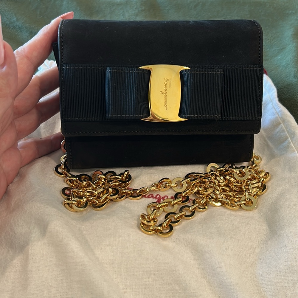 Salvatore Ferragamo Belt bag with Chain Strap ๐ค๐EUC๐ค๐ - Picture 7 of 9